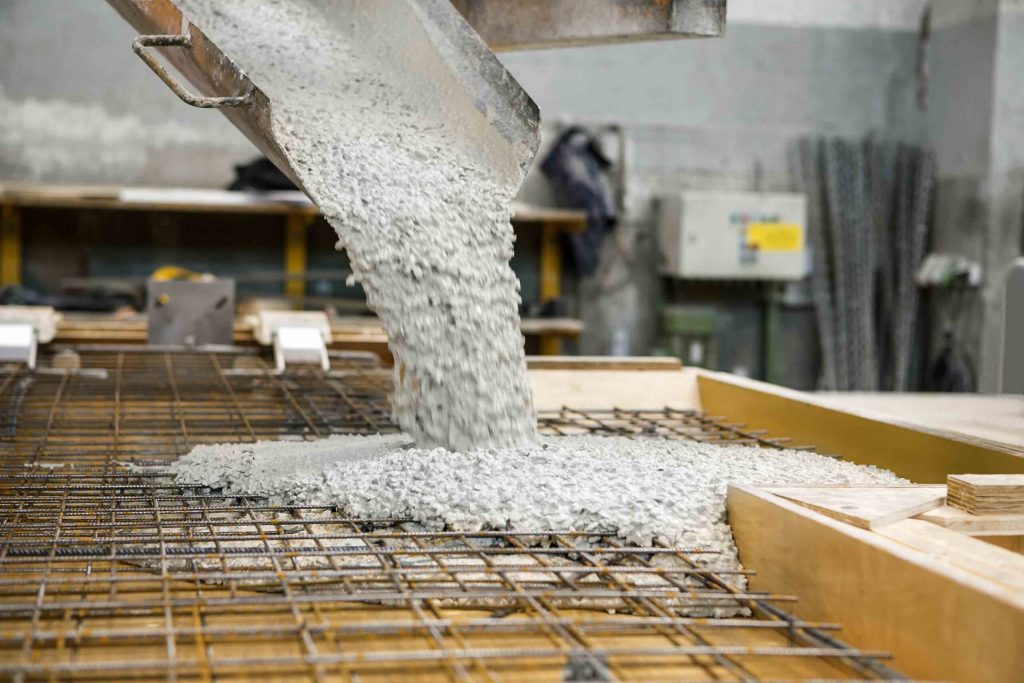 Có nên sử dụng phụ gia xây dựng cho các công trình hay không?